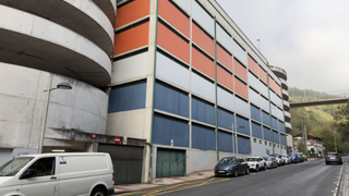 Car parking in Arrasate o Mondragón. Bizkaia etorbidea, se vende plaza de garaje doble