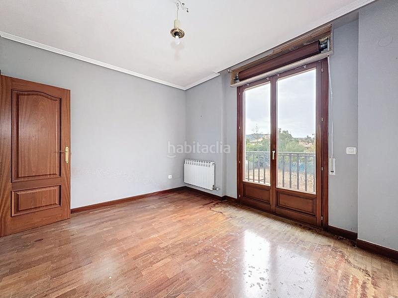 Foto 3f0a1286-ccf0-42c9-a5f6-15a0abc21deb. Haus mit heizung parking pool in Iruña Oka / Iruña de Oca