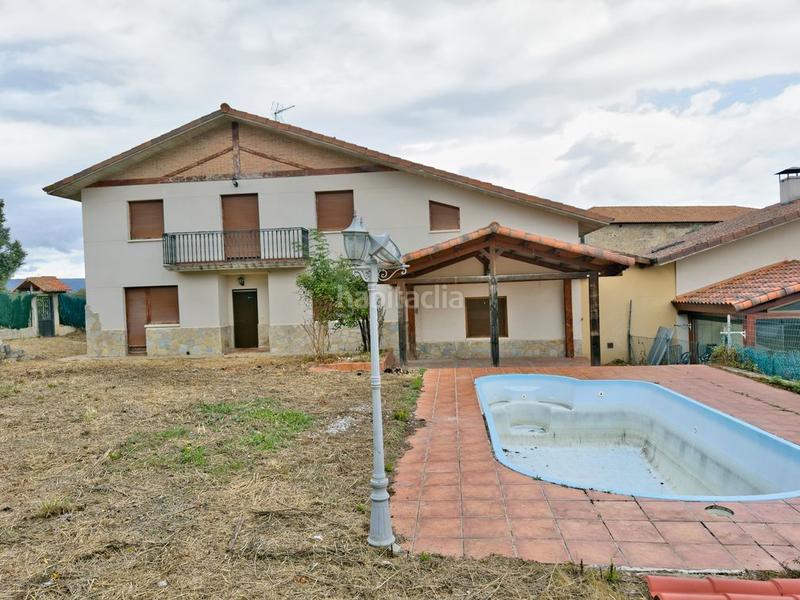 Foto fb1250d5-6220-4775-bfe0-6e4f82f150b3. Haus mit heizung parking pool in Iruña Oka / Iruña de Oca