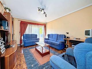 Flat in Arrasate o Mondragón. Se vende piso con camarote en bizkaia etorbidea.