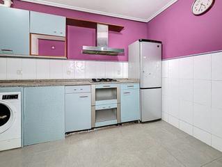 Appartement à Bergara. Bidekurutzeta kalea, se vende piso con reformas.