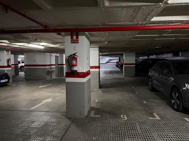 Foto 9cbd563c-42dd-4e29-a71b-d1f2416b7064. Alquiler parking coche oportunidad! en Sant Antoni Barcelona