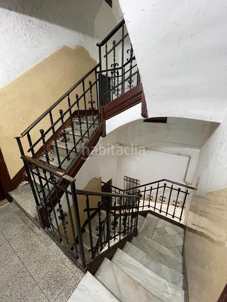 Foto a41c1126-f29a-4b66-8961-3fb4ebaf7885. Piso en carrer de salvà 75 gran oportunidad poble sec en Barcelona