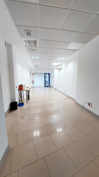 Foto 22e6fdd7-7591-4736-98ed-8b74dafcdd99. Lloguer local comercial amb calefacció a Barri de les Corts Barcelona