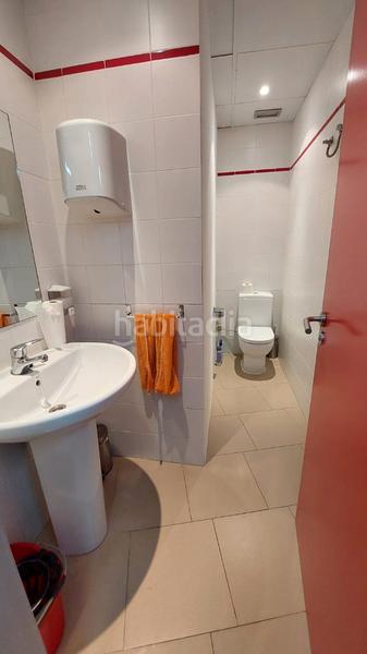 Foto 655fd5c7-3534-4b1b-ac87-3b12c396407b. Rent business premise with heating in Barri de les Corts Barcelona