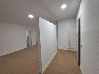 Lloguer Oficina a Pasaje de caleruega 4. Oficina pinar de chamartin