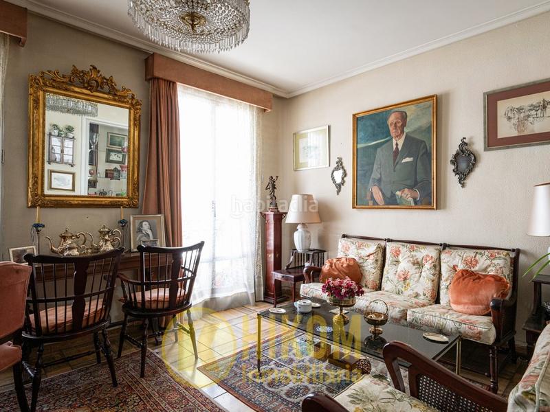 Foto c55364f8-b710-4b39-b354-d6cc1063e8bf. Appartement dans Argüelles Madrid