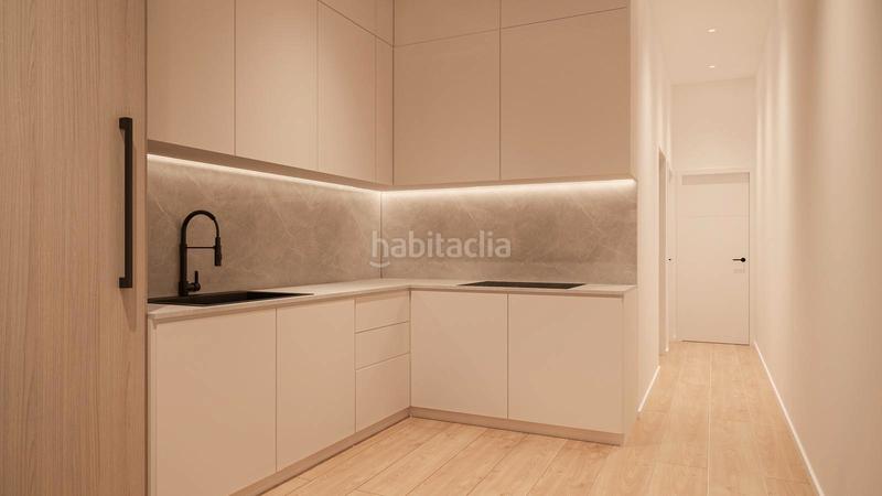 Foto d647733e-996d-46a6-84dd-17d4795e6ca6. Piano terra con riscaldamento piscina in Gràcia Sabadell