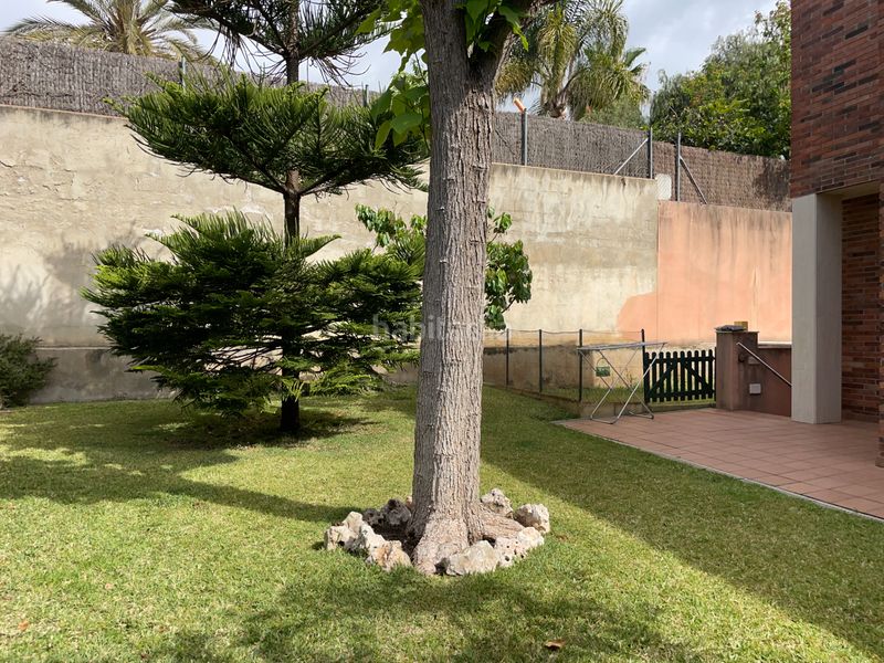 Foto 3b5b9999-79b7-4bcf-8b2d-d28db116ff24. Casa amb xemeneia calefacció piscina a Sant Vicenç Platja Sant Vicenç de Montalt