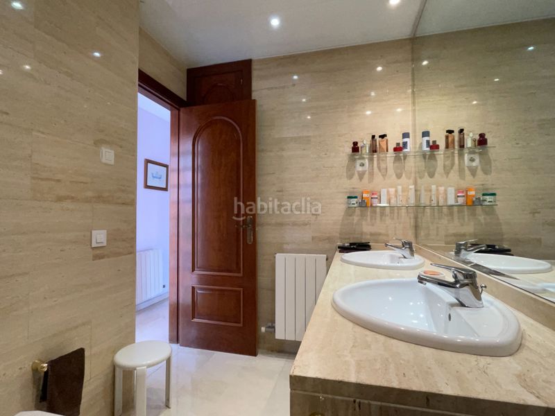 Foto 8004295f-b98d-49dc-9550-60a50a13542a. Casa amb xemeneia calefacció piscina a Sant Vicenç Platja Sant Vicenç de Montalt