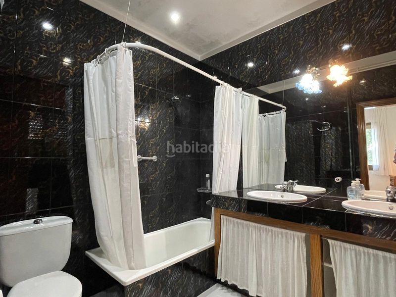 Foto 5ce51762-363a-427f-a223-2d5bd36873d9. Casa amb xemeneia calefacció aparcament a Victoria-Les Vil·les-Canyadell Arenys de Mar