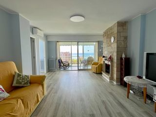 Affitto Appartamento in Sant Vicenç Platja. Piso de 3 habitaciones con vistas al mar, piscina y a 2 minutos