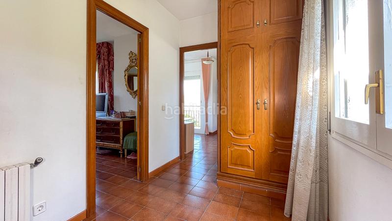 Foto 199df1a1-aa98-4928-8549-fd0ddac22b8b. Casa  en venta con 6 habitaciones y piscina. en Argentona