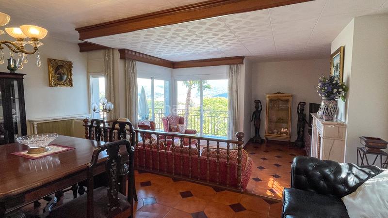 Foto b8e5c41e-0671-46db-9861-1519ce8a2bf9. Casa  en venta con 6 habitaciones y piscina. en Argentona