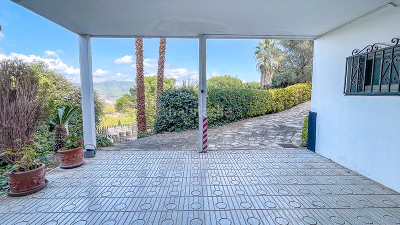 Foto c0ac9ff9-c527-4398-a68a-87d9e25d04d3. Casa  en venta con 6 habitaciones y piscina. en Argentona