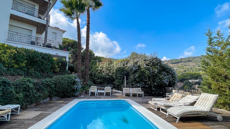 Foto ebc48f13-640c-4815-a254-9a2a81fa6207. Casa  en venta con 6 habitaciones y piscina. en Argentona