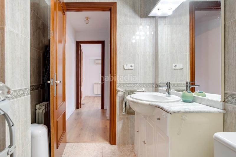 Foto edec71ec-8959-4b80-a33f-54e80d718e8a. Duplex con riscaldamento in Zona Alta Premià de Mar