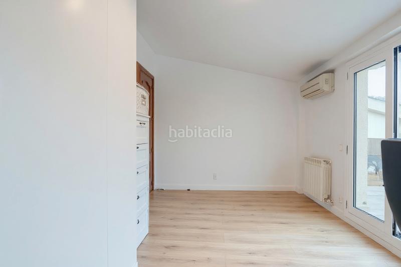 Foto f050d765-0446-493d-8996-b06124917af3. Duplex con riscaldamento in Zona Alta Premià de Mar