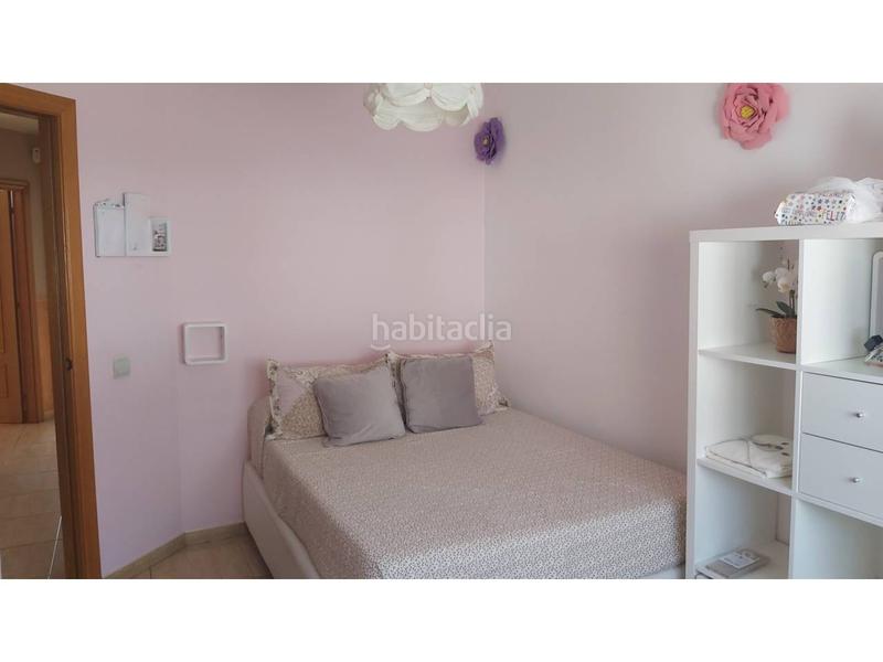 Foto 1827025a-8821-4a75-bd92-84cd822a682e. House with heating parking in Ca n´Oriol Rubí