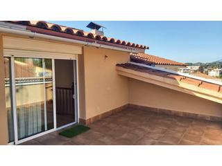 Maison  Valencia. Casa adosada rubi