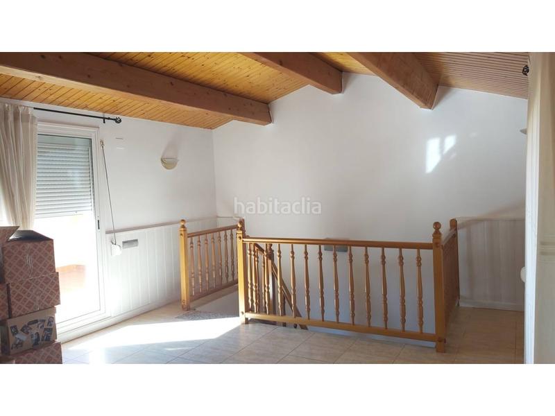 Foto b15bd801-1f18-4904-9039-d6b1df448c33. House with heating parking in Ca n´Oriol Rubí