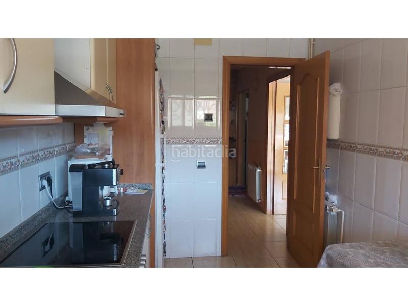 Foto e7cbca55-b340-4703-8ac7-11de1d23cdc8. House with heating parking in Ca n´Oriol Rubí