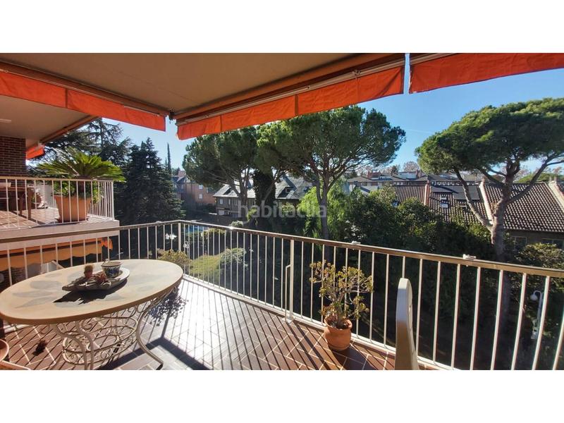 Foto 1c6e58e7-a5e2-4613-9ec2-0f5f0035bf80. Zweistöckige wohnung mit heizung parking pool in Eixample Sant Cugat del Vallès