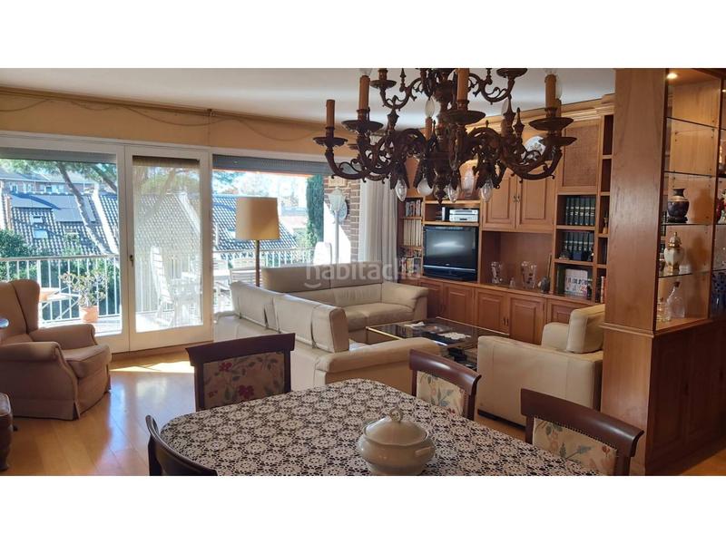 Foto 5cb4c65c-5efc-4846-8be2-7a9f47fcfd62. Zweistöckige wohnung mit heizung parking pool in Eixample Sant Cugat del Vallès