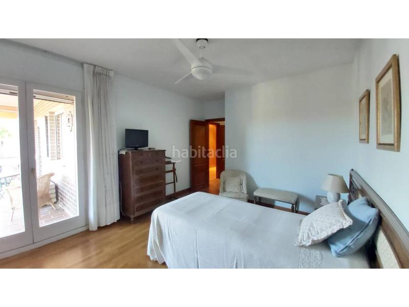 Foto 7a7be05a-8102-4f33-a02f-7751e1392a0e. Zweistöckige wohnung mit heizung parking pool in Eixample Sant Cugat del Vallès