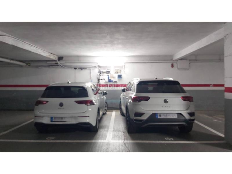 Foto 8db2231d-d82d-4311-9dd2-9f1d4c77802f. Zweistöckige wohnung mit heizung parking pool in Eixample Sant Cugat del Vallès