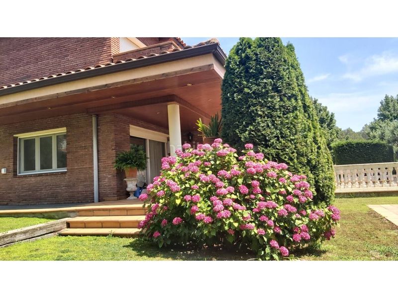 Foto 104bca22-b080-48e2-8d24-32d90d851bc0. Alquiler casa  en alquiler Valldoreix en Valldoreix Sant Cugat del Vallès
