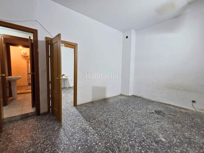 Foto 829ba07d-b60b-4a0f-986f-da60def3c2aa. Miete geschäftsraum in calle sierra de albarracín 6 in Alcorcón