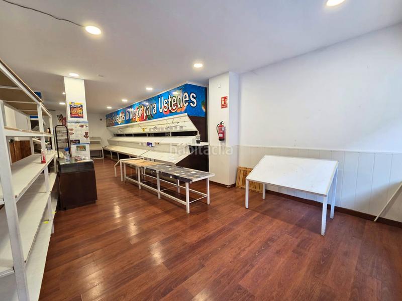 Foto 1c1e4c50-88b2-4f95-a6f5-294f8b04fc93. Location local commercial dans calle sierra de albarracín 6 dans Alcorcón