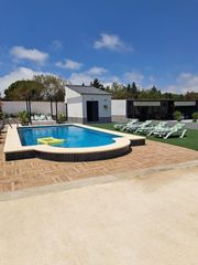 Xalet a Las Lagunas - Campano. Chalet independiente con piscina privada  apartamento