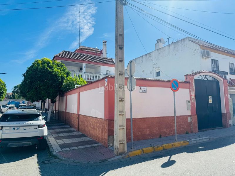 Foto 410f54e1-d9d0-4451-8328-4f0172d30a9e. Casa adossada amb aparcament piscina a Rinconada (La)