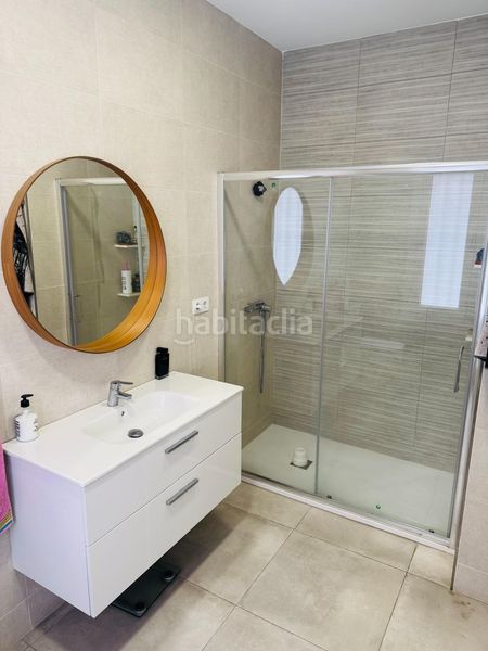 Foto 17dd2a08-b2d9-4e74-baf9-e2120a9309c9. Planta baixa amb calefacció aparcament a San Carlos - San José Sevilla
