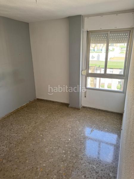 Foto cf8ed3db-99d6-457d-bd50-b3cf371029b2. Pis a avenida pio baroja 8 a El Palo Málaga