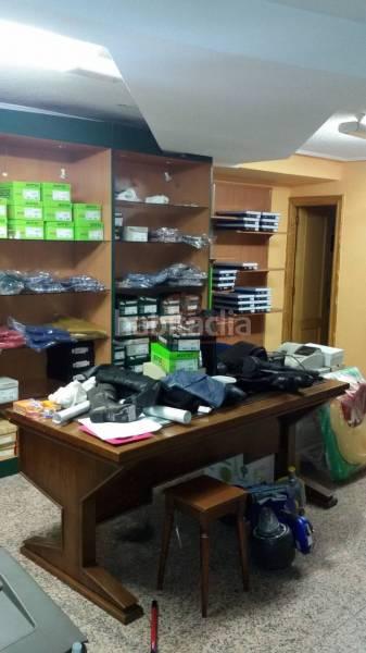 Foto b042e699-1680-4caa-bed2-a494dab793fb. Affitto locale commerciale in Centro Albacete