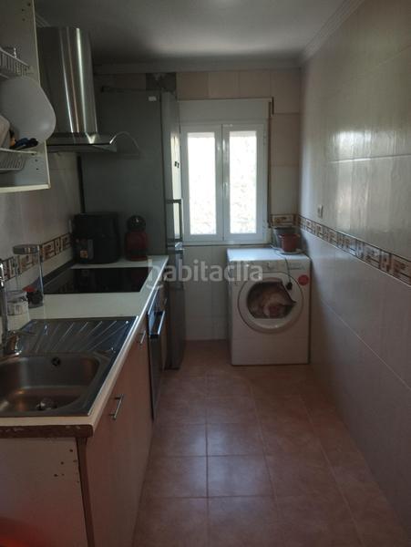 Foto c32c2611-db35-414b-bb9a-22d1874d6beb. Pis amb calefacció a Hermanos Falcó Albacete