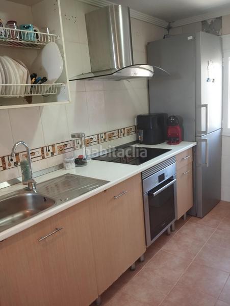 Foto f645d191-81ed-4358-8e1d-1f22ef440e41. Pis amb calefacció a Hermanos Falcó Albacete