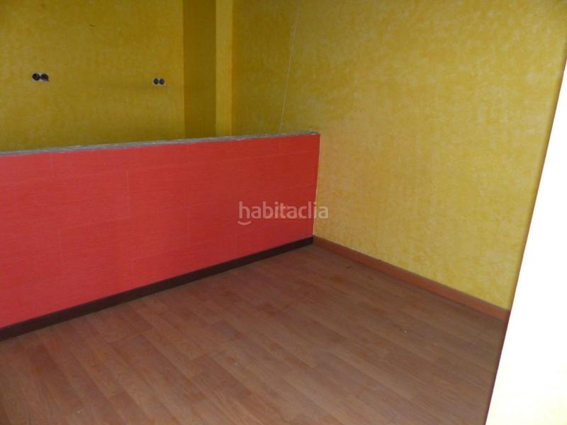 Foto f57eb398-c5cc-4ca9-b3f0-e4b309ed2d74. Lloguer local comercial a Santa Teresa - Vereda Albacete