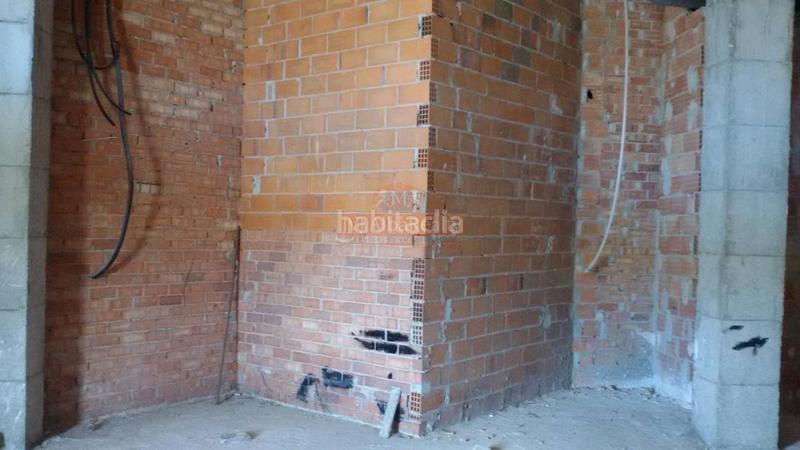 Foto 87af97bf-d004-4ae8-a565-7e4da0a7fcfc. Alquiler local comercial local en zona residencial con excelentes posibilidades comerciales en Albacete