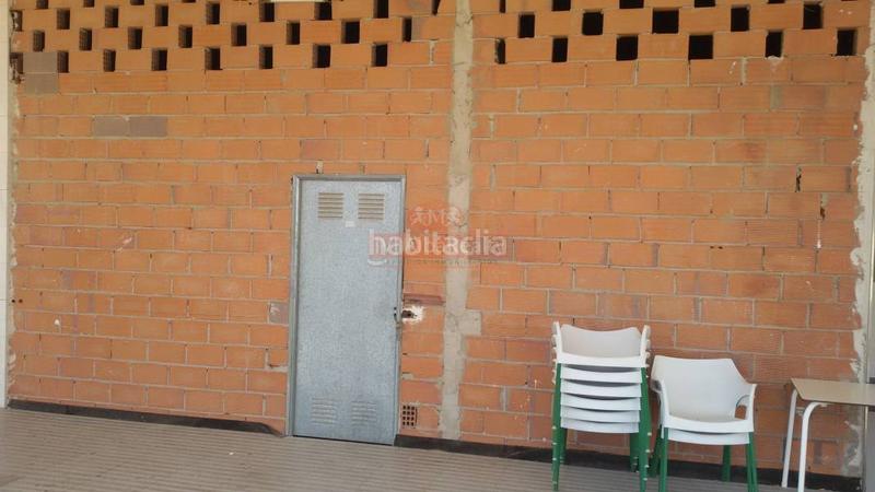 Foto 0a6bbc06-8941-4371-9a37-95ff37a61151. Location local commercial dans Facultad de Medicina Albacete