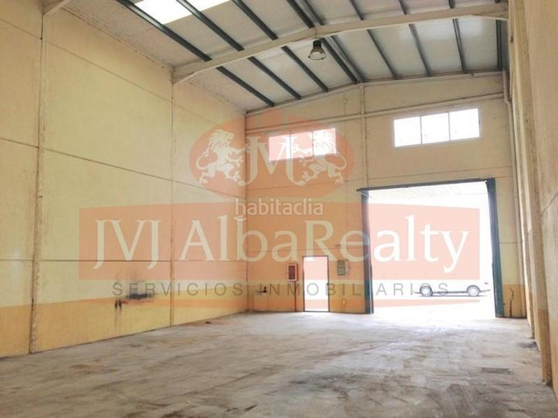 Foto 6edcc6e8-9c17-40c0-81cd-4d8f0e6d9636. Nau industrial a Chinchilla de Monte - Aragón