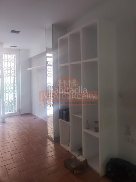 Foto 25278fc2-b8b8-4ef0-a143-eba20985bc9b. Location local commercial dans Centro Albacete