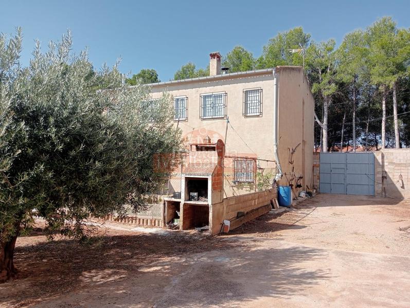 Foto bbf72684-c11c-4848-a51a-afc415caade6. Casa amb calefacció aparcament a Pozohondo