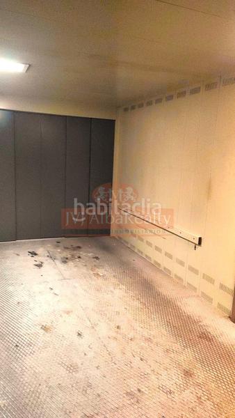 Foto 4783d76d-0612-4885-a438-16fed33971a5. Posto auto in El Pilar Albacete