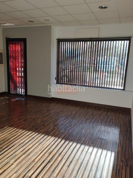 Foto dbd5c508-3905-42f4-adcf-6e05a86d4055. Alquiler local comercial se alquila local económico en Albacete