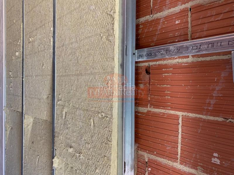 Foto 15b271fc-fc3d-4db2-9423-4fd17fe6f533. Location local commercial dans Industria Albacete