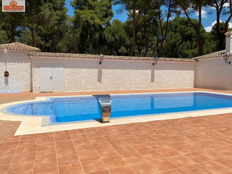 Foto 324d0874-2c90-4dd9-b6b7-0f2bae71968b. Chalet espectacular chalet en pinares del jucar en Albacete